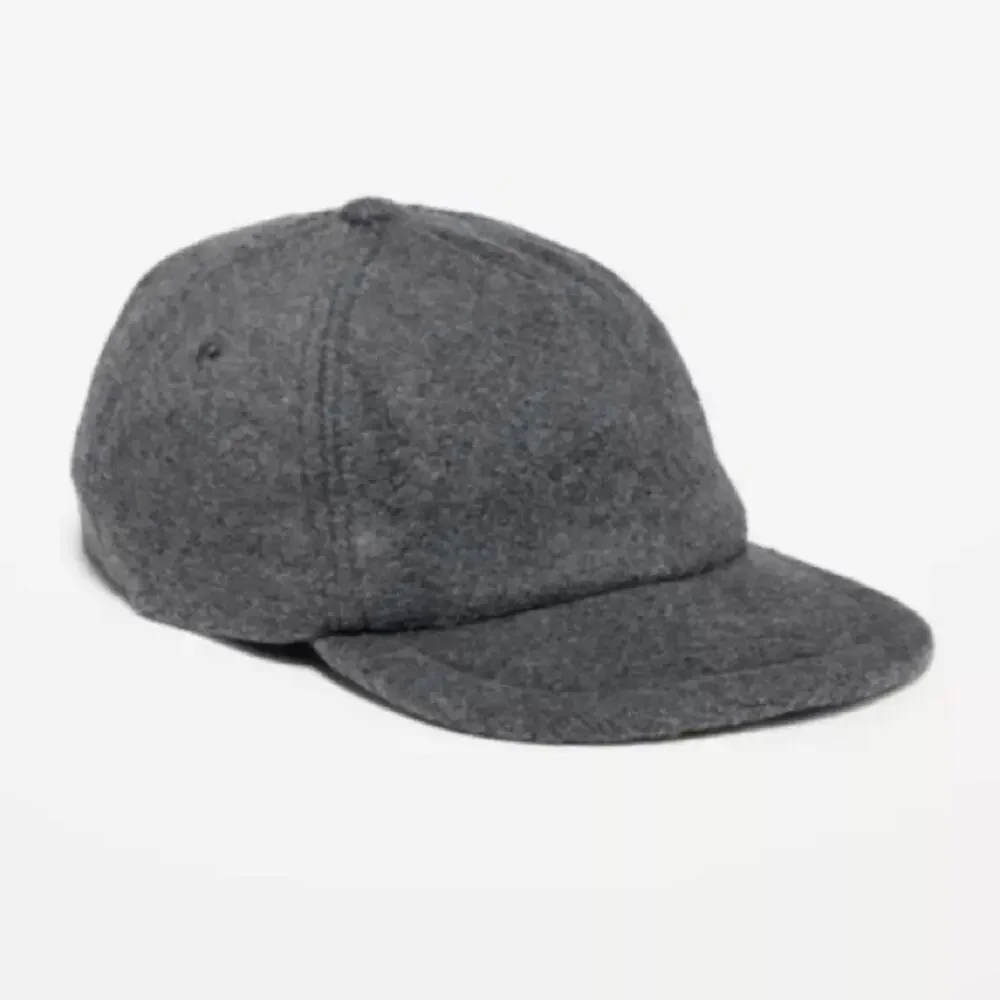 Old navy gray Micro Fleece Flat Brim boys hat